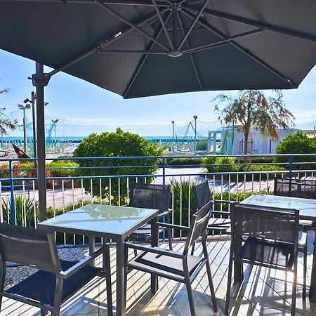 Hotel Ideal Ρίμινι Εξωτερικό φωτογραφία