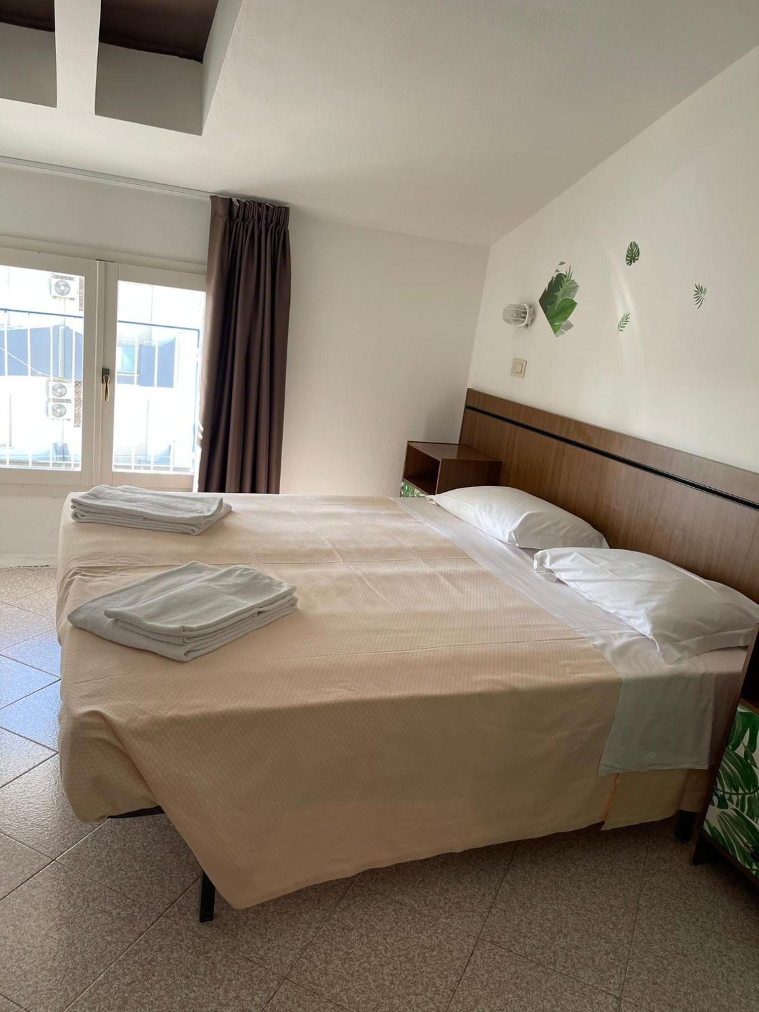 Hotel Ideal Ρίμινι Εξωτερικό φωτογραφία