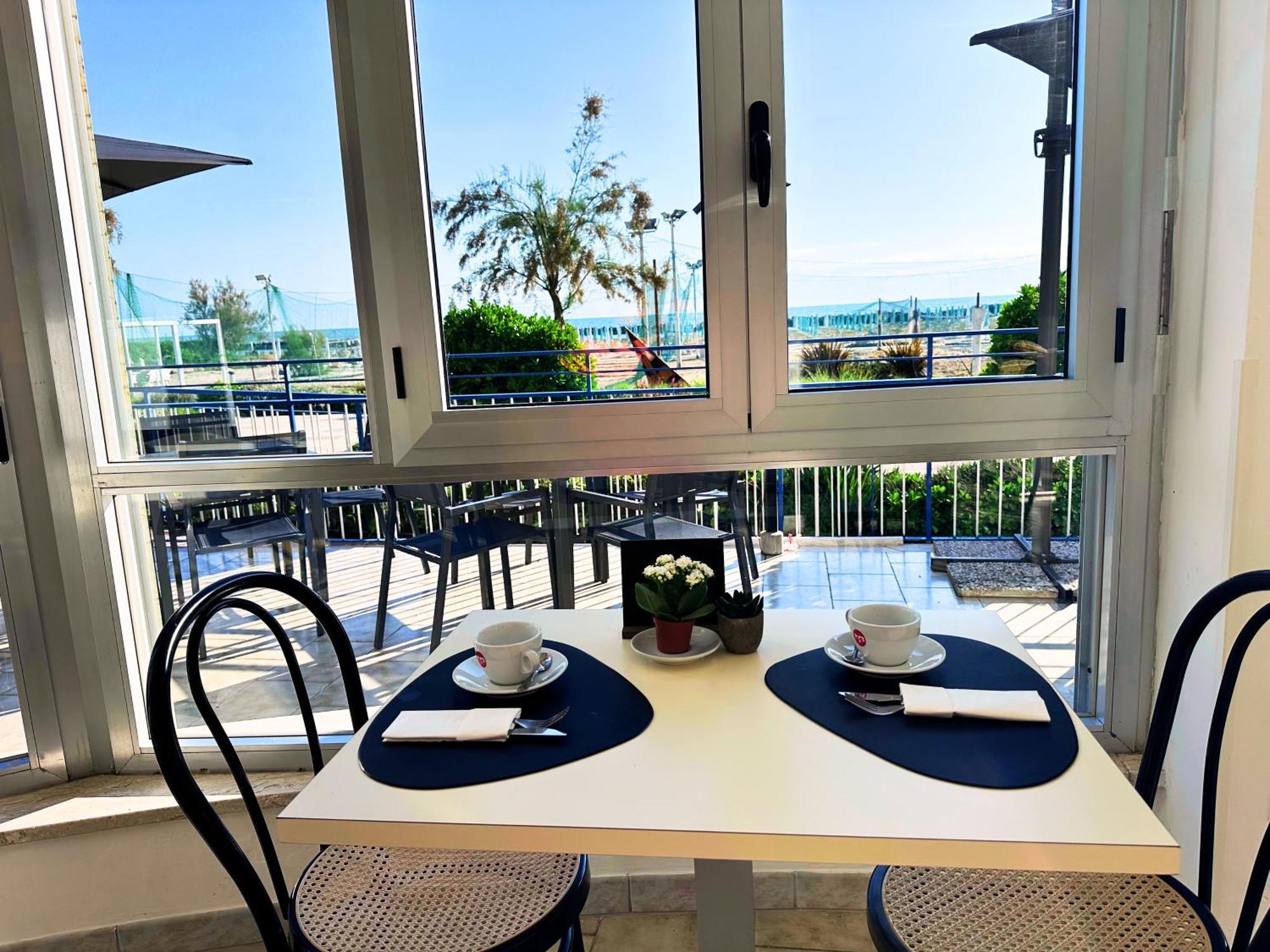 Hotel Ideal Ρίμινι Εξωτερικό φωτογραφία