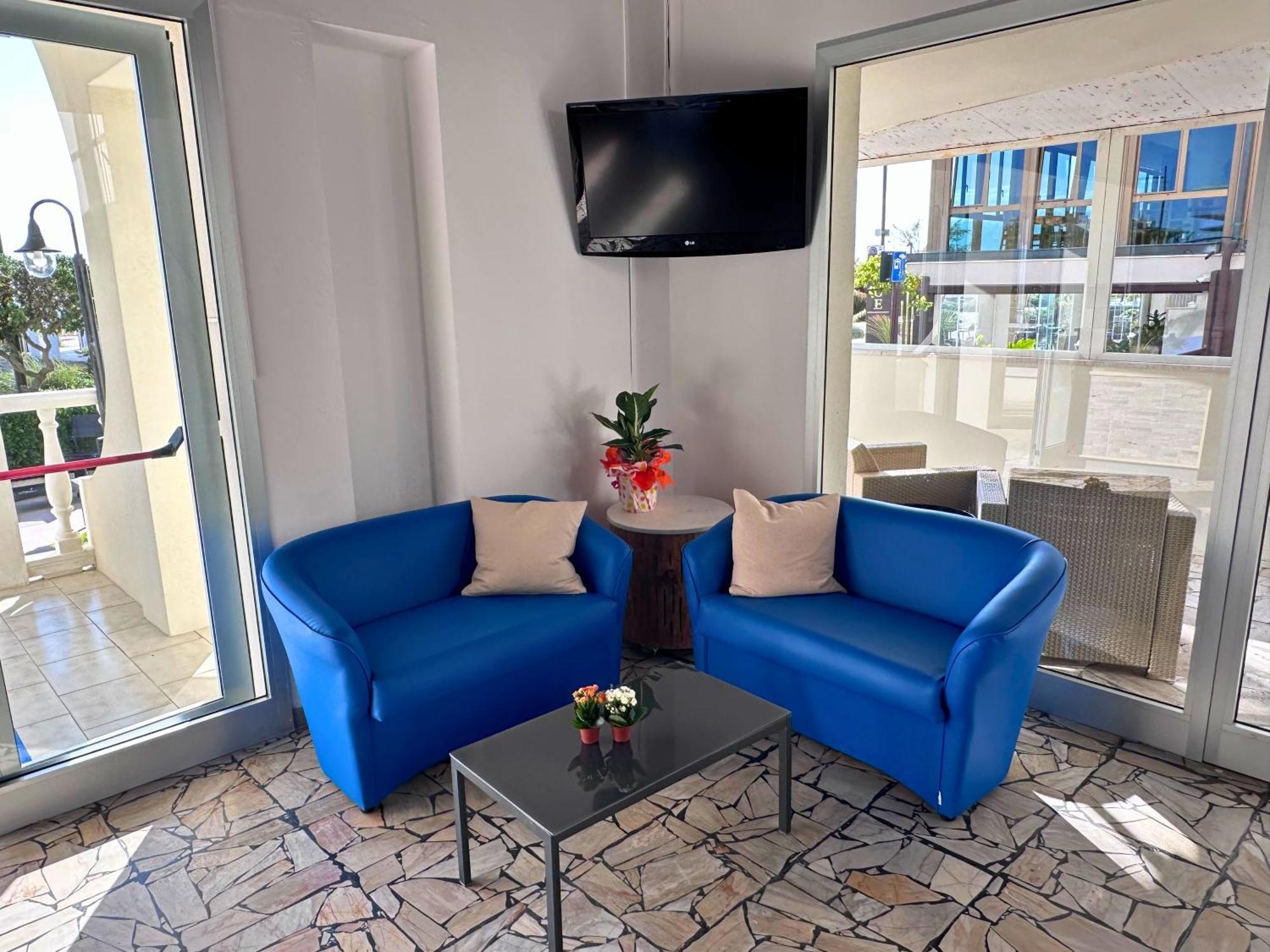 Hotel Ideal Ρίμινι Εξωτερικό φωτογραφία